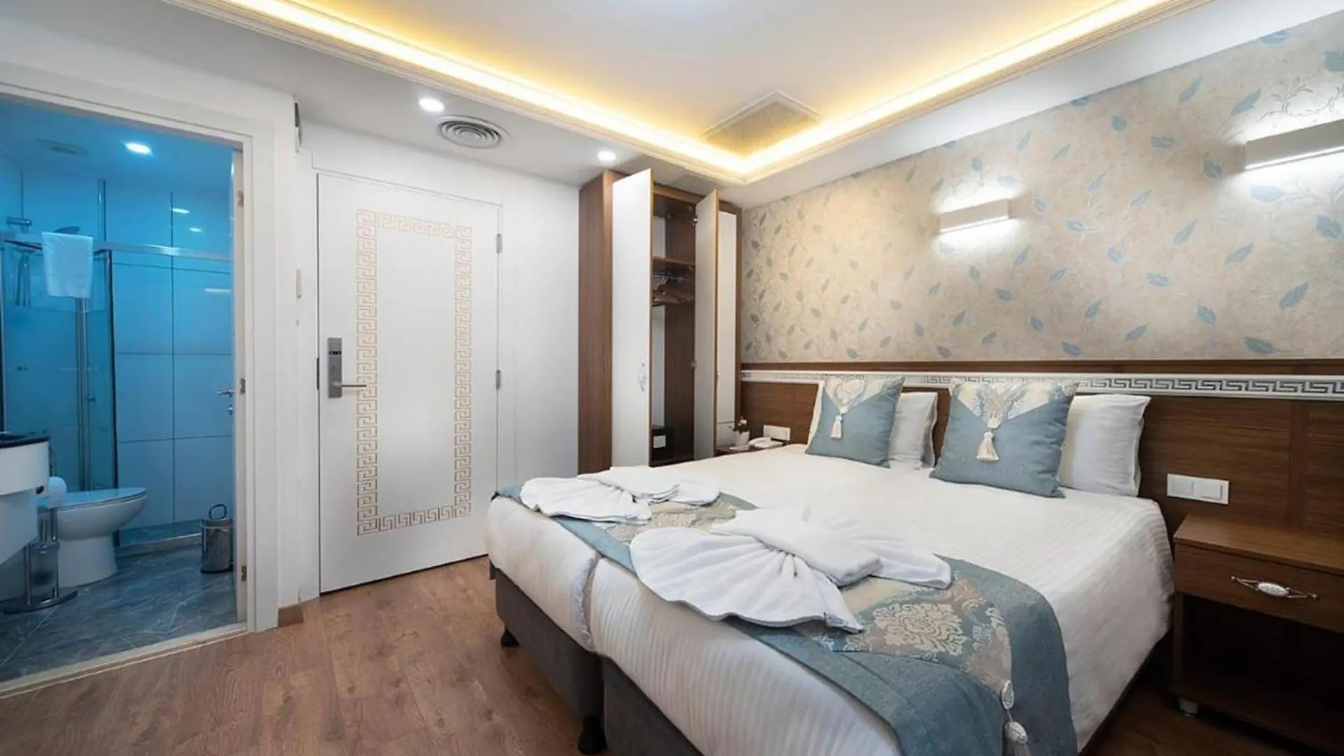 Room In Guest Room Istanbul